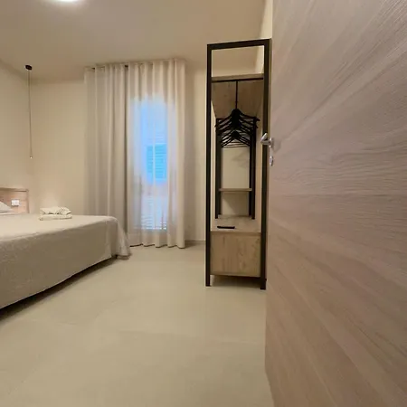 Giglio Di Mare Rossano